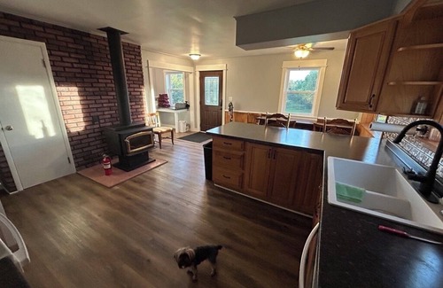 Marshland Other | Private 5-bedroom farmhouse with AC in Rural Houston