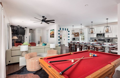 Tunkhannock Township House | Private 6BR Mountain Estate w/HotTub & Pickleball