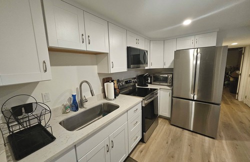 Littleton House | Private And Comfortable Home With Lots Of STORAGE For Your Long Term Stay!