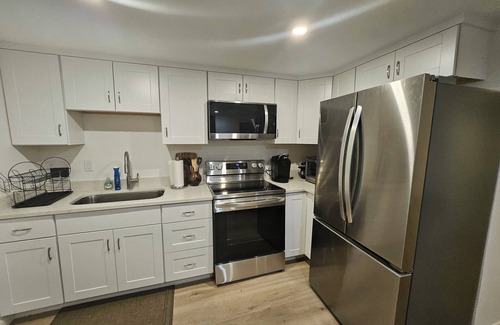 Littleton House | Private And Comfortable Home With Lots Of STORAGE For Your Long Term Stay!