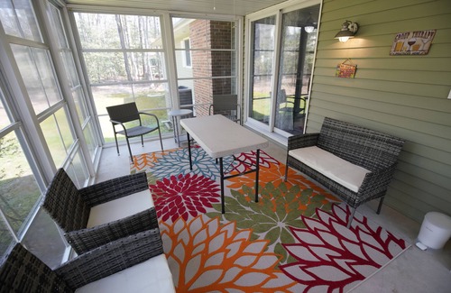 Ocean Pines House | Private and pet-friendly, with game room and upgraded kitchen
