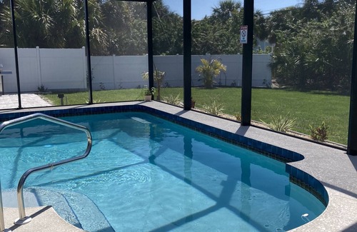 Port Charlotte House | PRIVATE AND QUIET OASIS - PARADISE FOUND!