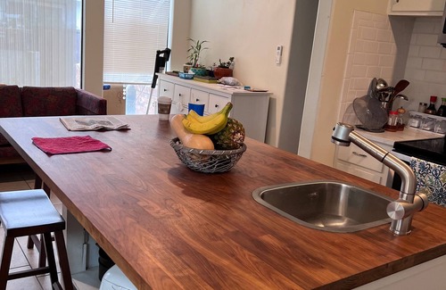 Fig Garden House | Private and secluded 2622 sf fully furnished house in exclusive Old Fig Garden