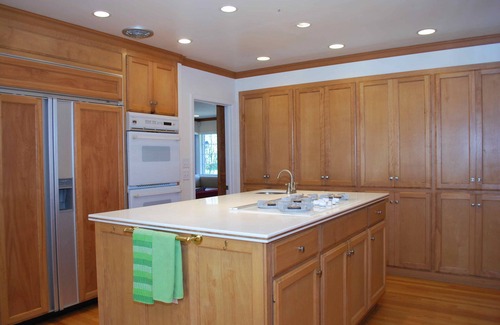 Napa House | Private and Spacious Napa Home with Pool and Vineyard Views on 1.3 Acres