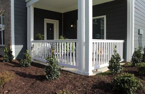 Carrollton Apartment | Private apartment close to all major Hampton Roads attractions.