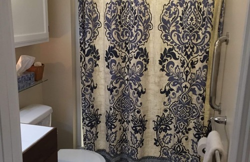 Rochester Apartment | Private apartment for two, very central location