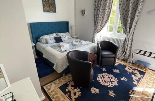 Excideuil Apartment | Private apartment with terrace and swimming pool