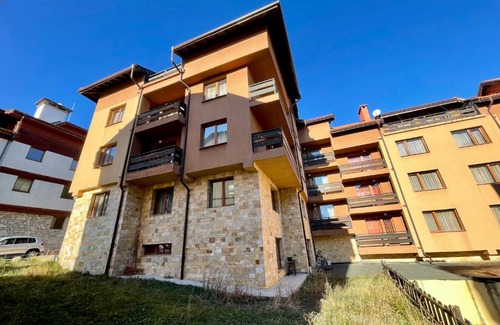 Kvartal Noviya Grad Apartment | Private Apartments next to Bellevue Residence