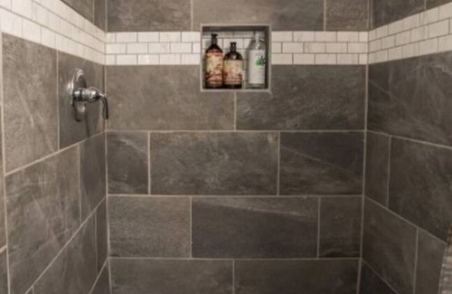 Westland Apartment | Private Basement Gem with Fast Wi-Fi in Westland!