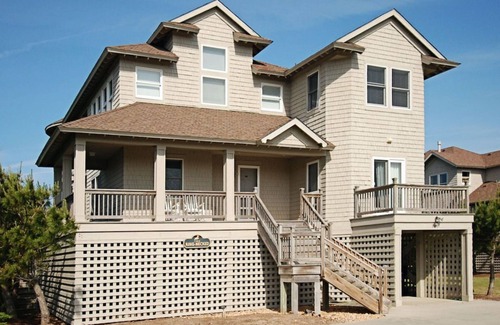 Duck House | Private Beach Access | Access to 2 Pools + more