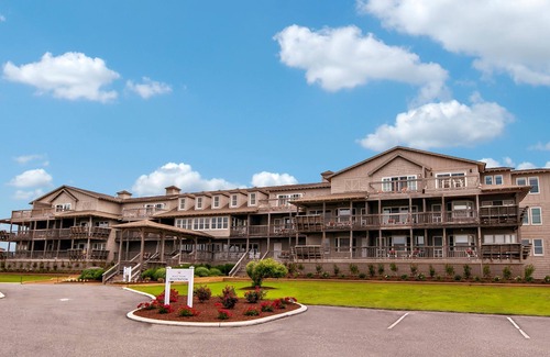 Duck House | Private Beach Access | Access to 2 Pools + more