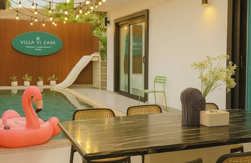 Bang Lamung Villa | Private beach access pool villa in Pattaya