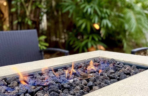 Summerplace House | Private Beach Access, Firepit, Patio, BBQ, Sundeck