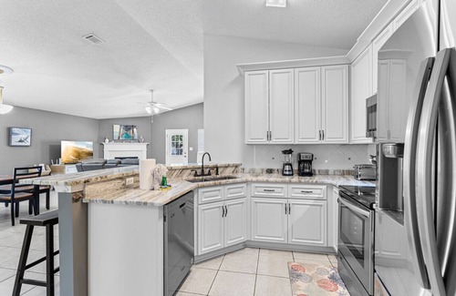 Seaspray House | Private Beach, Bikes, Pool, Etc.