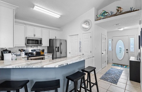 Seaspray House | Private Beach, Bikes, Pool, Etc.