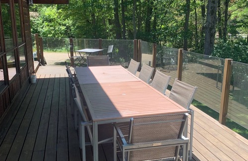The Archipelago Cottage | Private Beach Cottage near Point au Baril and Parry Sound