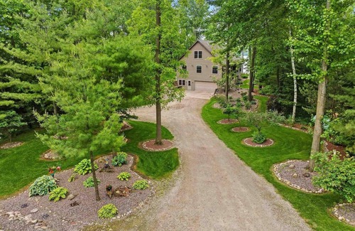 Beaver House | Private beach house in charming Pound on a clear, sandy full rec lake