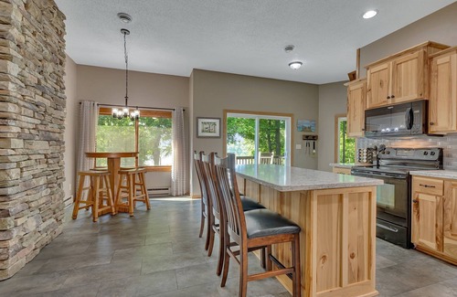 Deerwood House | Private Beach Oasis on quiet lake-Sauna! Make family memories here!