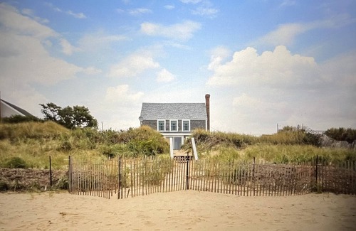 North Eastham House | Private beach on Cape Cod Bay, a true slice of heaven!