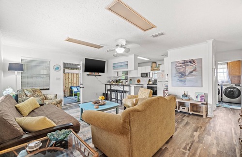 Bid-a-wee Beach House | Private Beach Access! 2 Houses-Pet Friendly