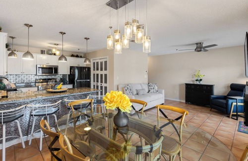 Gulf Place Condo | Private Beach Access - Large Pond - 2 King Bedrooms
