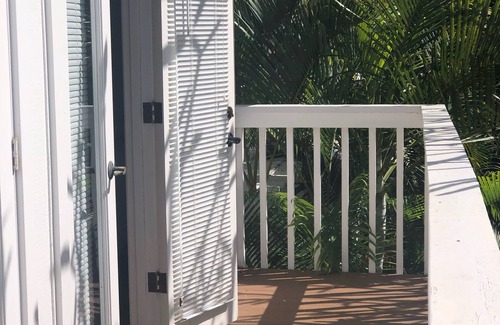 Lanikai Apartment | Private, beachfront apartment in Lanikai with stunning ocean views!