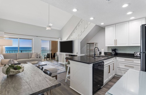 Crystal Beach Condo | PRIVATE BEACHFRONT! CORAL REEF CLUB UNIT 45 DESTIN!
