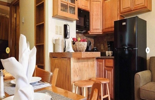 Avon Hotel | Private Bedroom in Shared Unit - Beaver Creek - 3/21 to 3/28/25