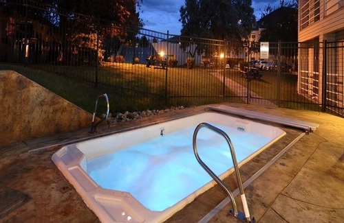 Avon Hotel | Private Bedroom in Shared Unit - Beaver Creek - 3/21 to 3/28/25