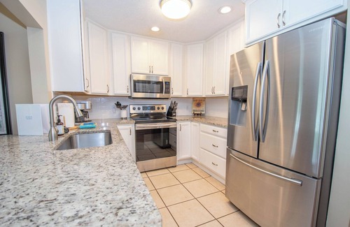 Jacksons' Gap House | Private Boat Ramp, Dock, Pet Friendly, Screen Porch, Firepit, Fish, Kayak, Relax