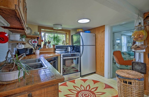 Brewster Cottage | Private Brewster Cottage Near Beach & Harbor!