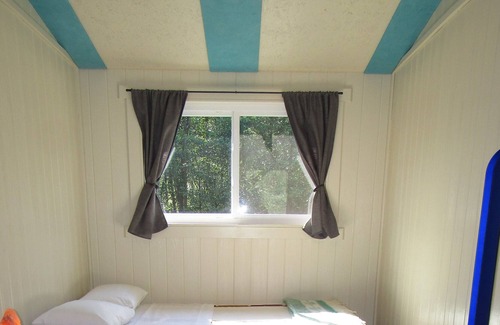 Port Matilda House | Private Cabana