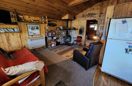 Hayward Cabin | Private Cabin On Quiet Bay Of Round Lake