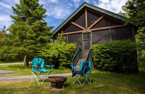 Northport Cabin | Private cabin on the Maine coast