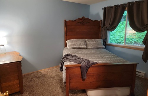 Mancelona Cabin | Private cabin with easy access