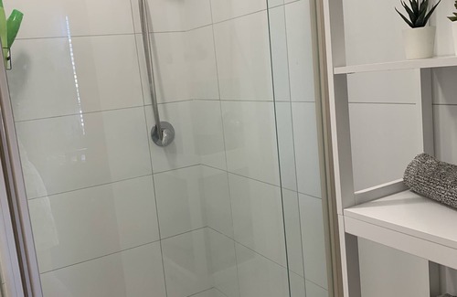 Morphett Vale Apartment | Private calm Flat