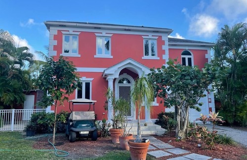 Nassau Villa | Private Canalfront Paradise with Pool
