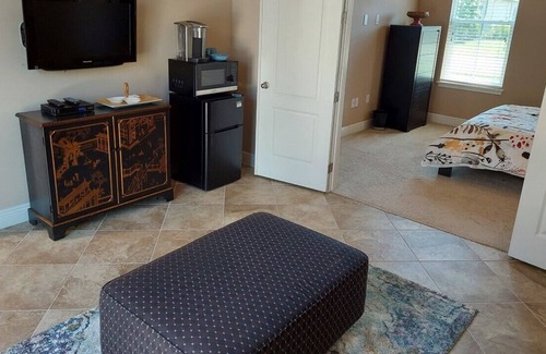 Braden River Villa | Private Casita with Living, Bedroom and Bathroom