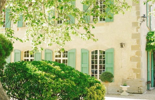Lamanon House | Private castle with swimming pool in Provence