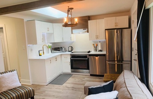 Niagara Falls House | Private Charming House Niagara Falls🩵🏡