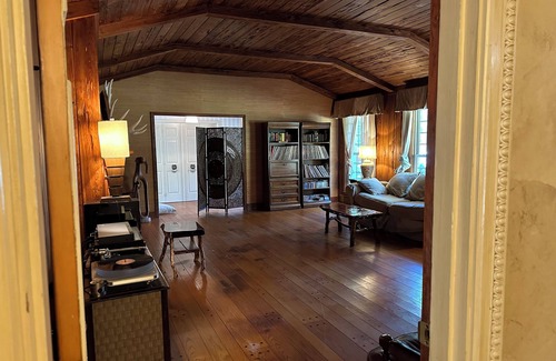 Clarksdale Resort | Private Clarksdale Retreat w/Pool, Sauna & Guest Cottage – Sleeps 16