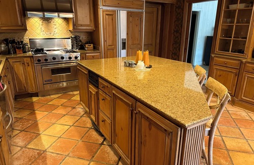 Clarksdale Resort | Private Clarksdale Retreat w/Pool, Sauna & Guest Cottage – Sleeps 16