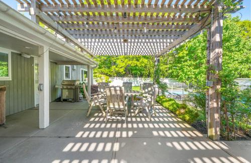 Hampton Bays House | Private completely fenced in property Near beach
