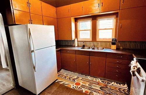 Russell Condo | Private Condo 2BED/2BA/Grill/Laundry/Kitchen/Firepit/Office-10PP-Pet Friendly