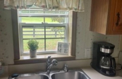 Berkeley Apartment | Private Cottage on Horse Farm in Williamsburg!