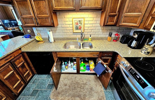 Ohiopyle Ski Chalet | Private Couple's Retreat Mountain Chalet