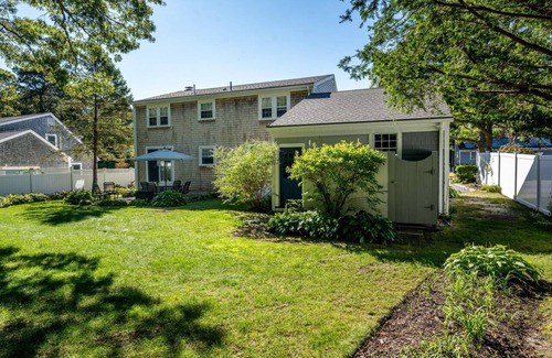 Hyannis Port House | Private Cozy House - Near Beach, Ferry, JFK House