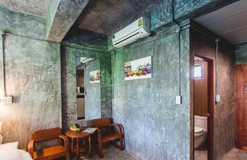 Chang Phueak Villa | Private Cozy Loft Style Villa with Pool near Chaing Mai Center