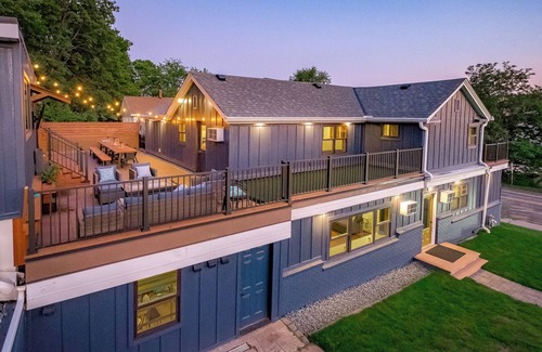 Prescott Condo | Private Deck | Downtown | Arcade | Walk to River