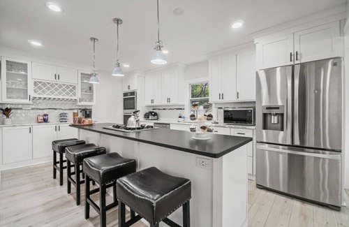 Marietta Apartment | Private Deck Retreat Near Atlanta Attractions